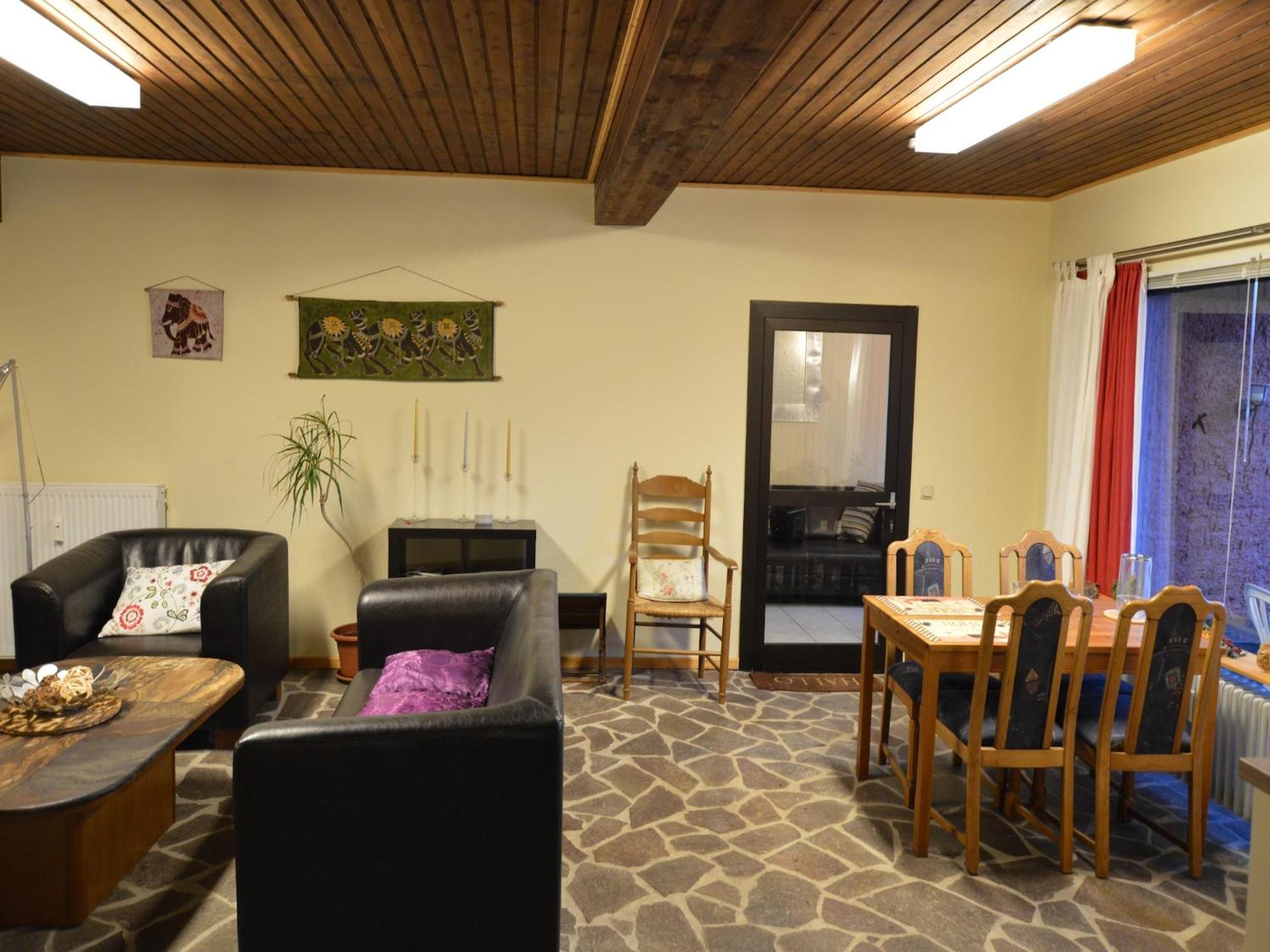 Cosy Apartment In Manderscheid With Balcony エクステリア 写真