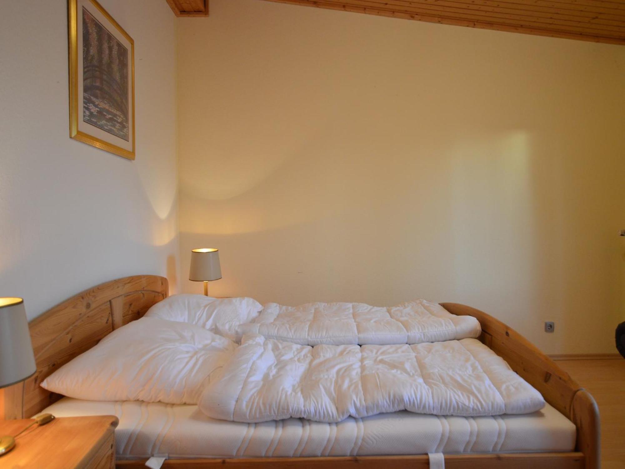 Cosy Apartment In Manderscheid With Balcony エクステリア 写真