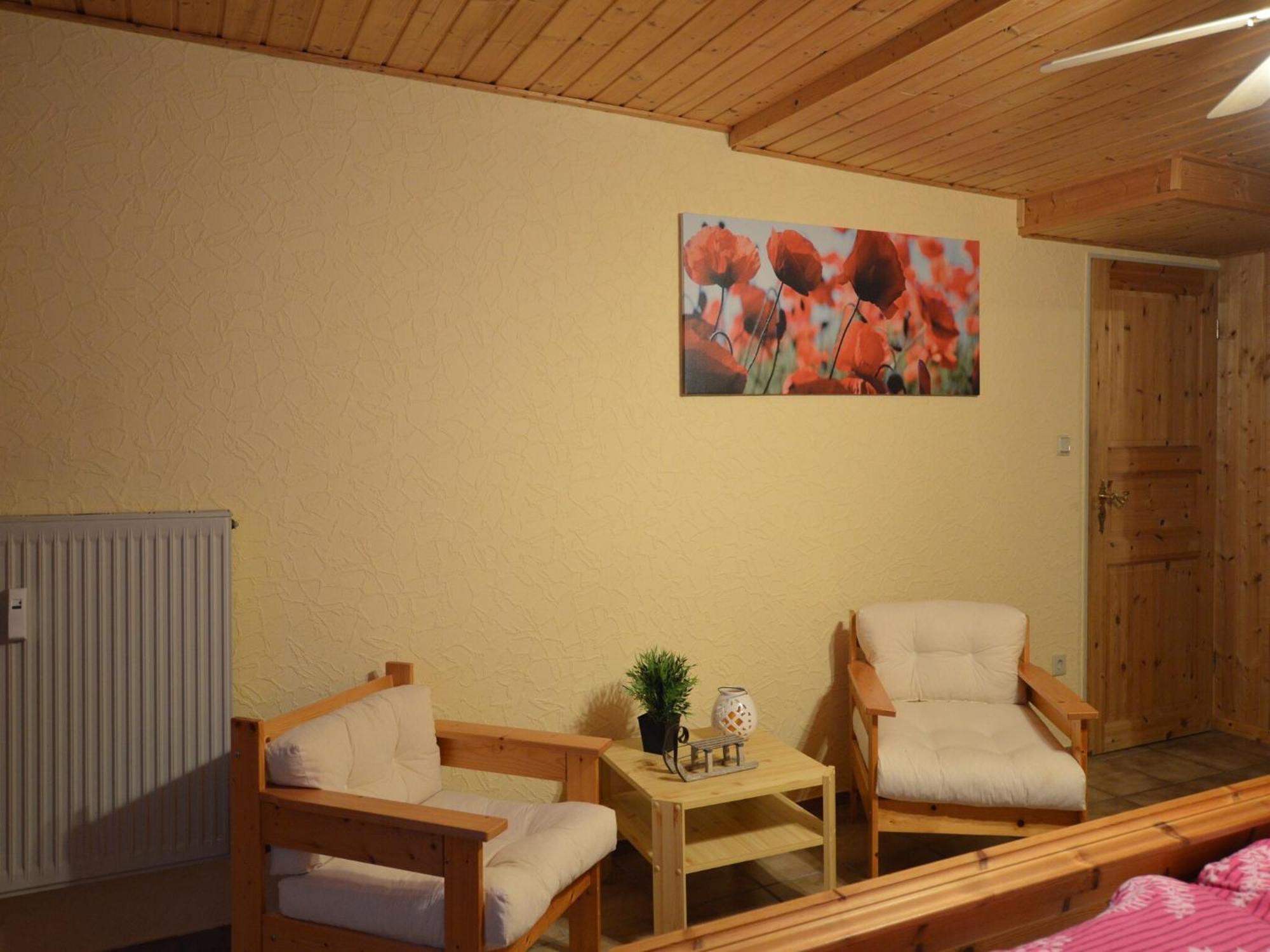 Cosy Apartment In Manderscheid With Balcony エクステリア 写真