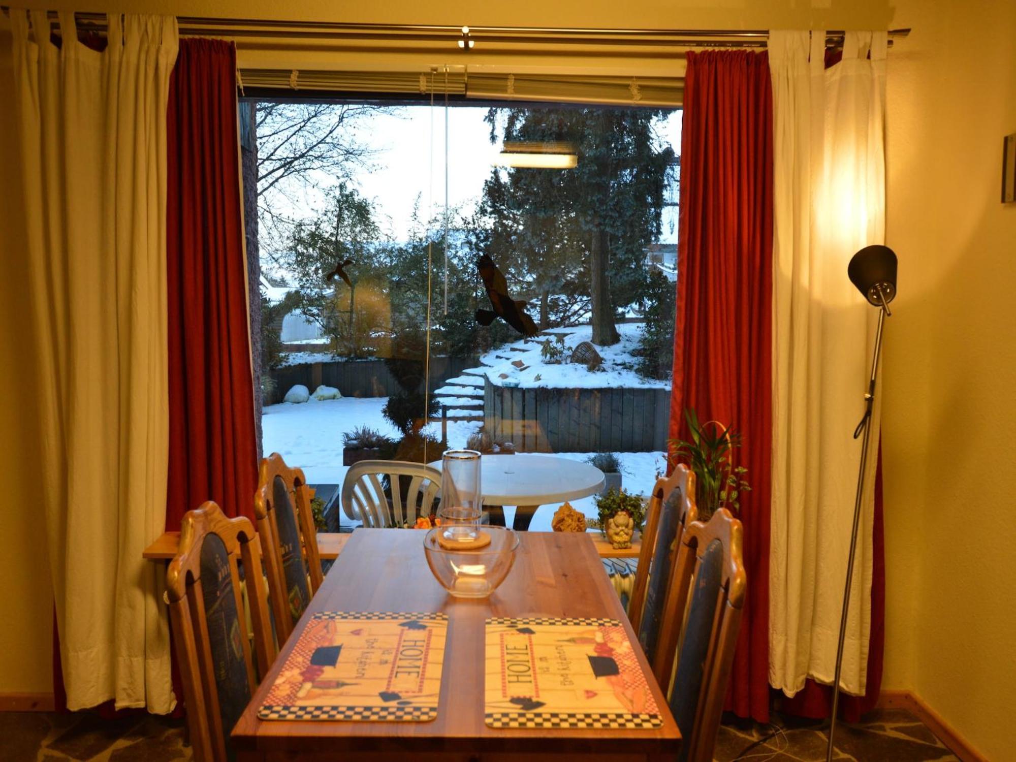 Cosy Apartment In Manderscheid With Balcony エクステリア 写真