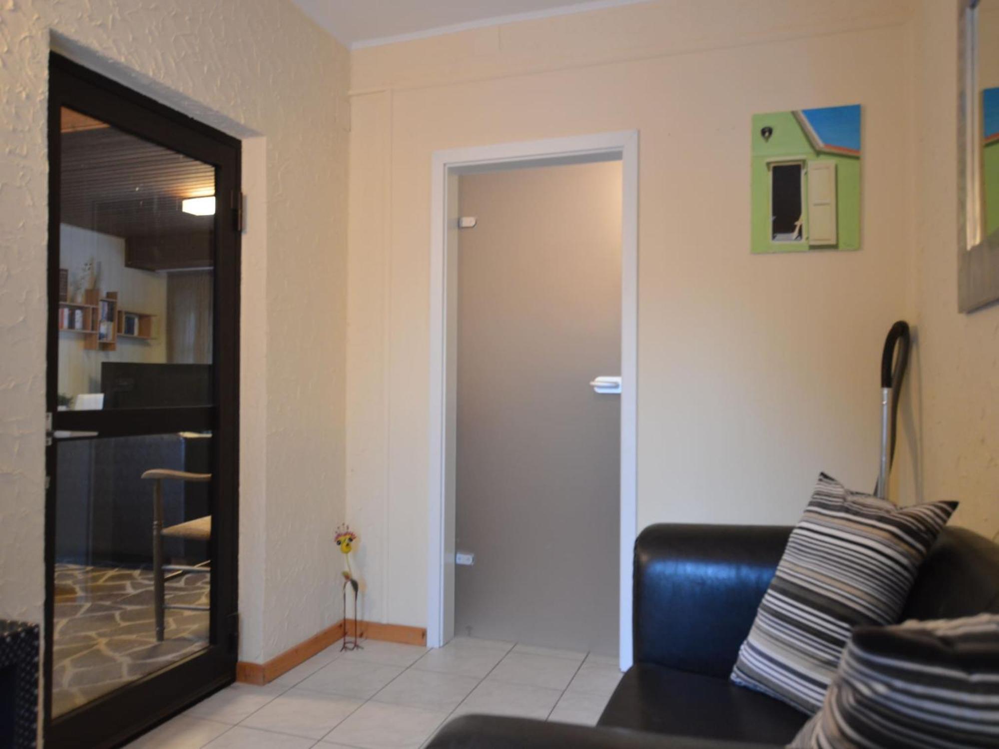 Cosy Apartment In Manderscheid With Balcony エクステリア 写真
